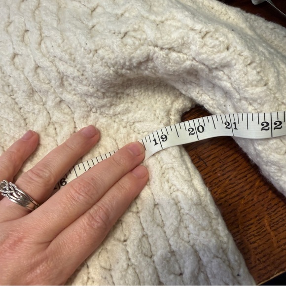 Aran Crafts Wool Fisherman Cream Cable Knit Sweater - Picture 2 of 5